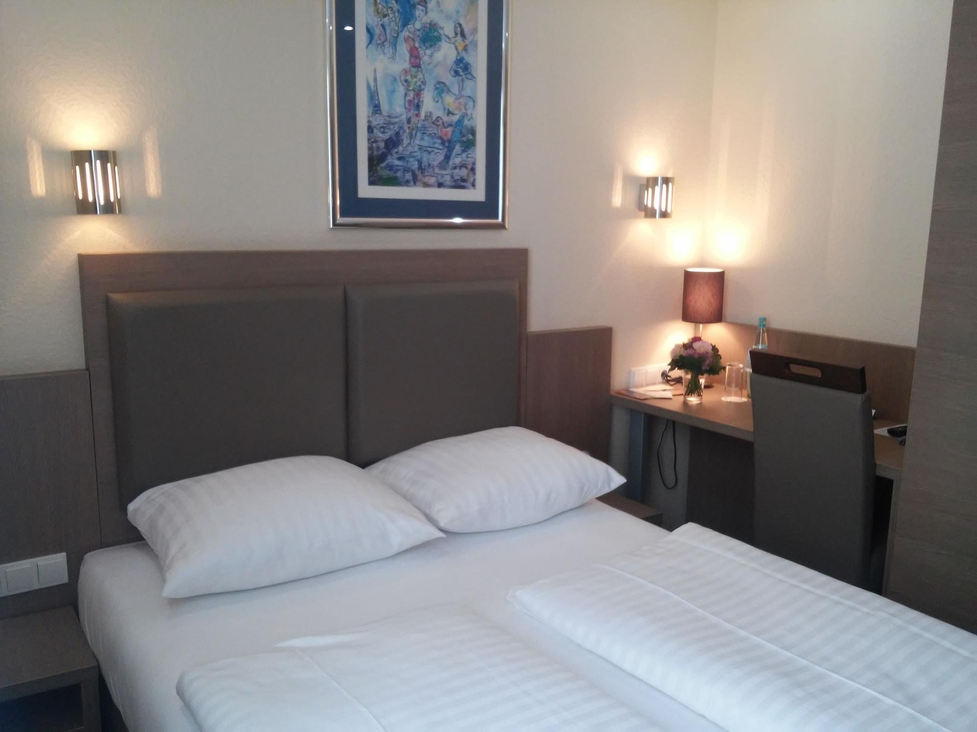 Hotel Boulevard Stuttgart Zewnętrze zdjęcie