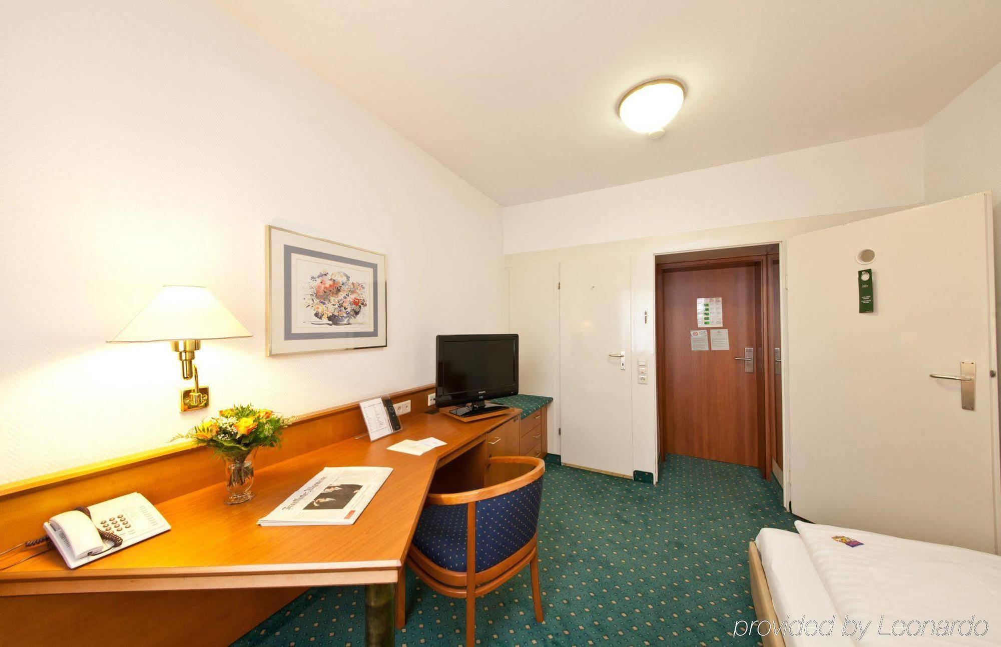 Hotel Boulevard Stuttgart Zewnętrze zdjęcie